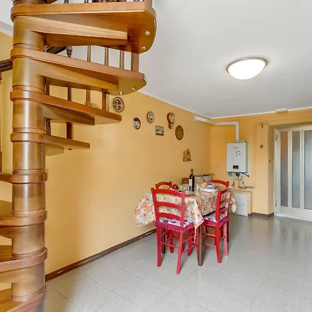 Apartment Old 100 Mt To Orta - Happy Pella